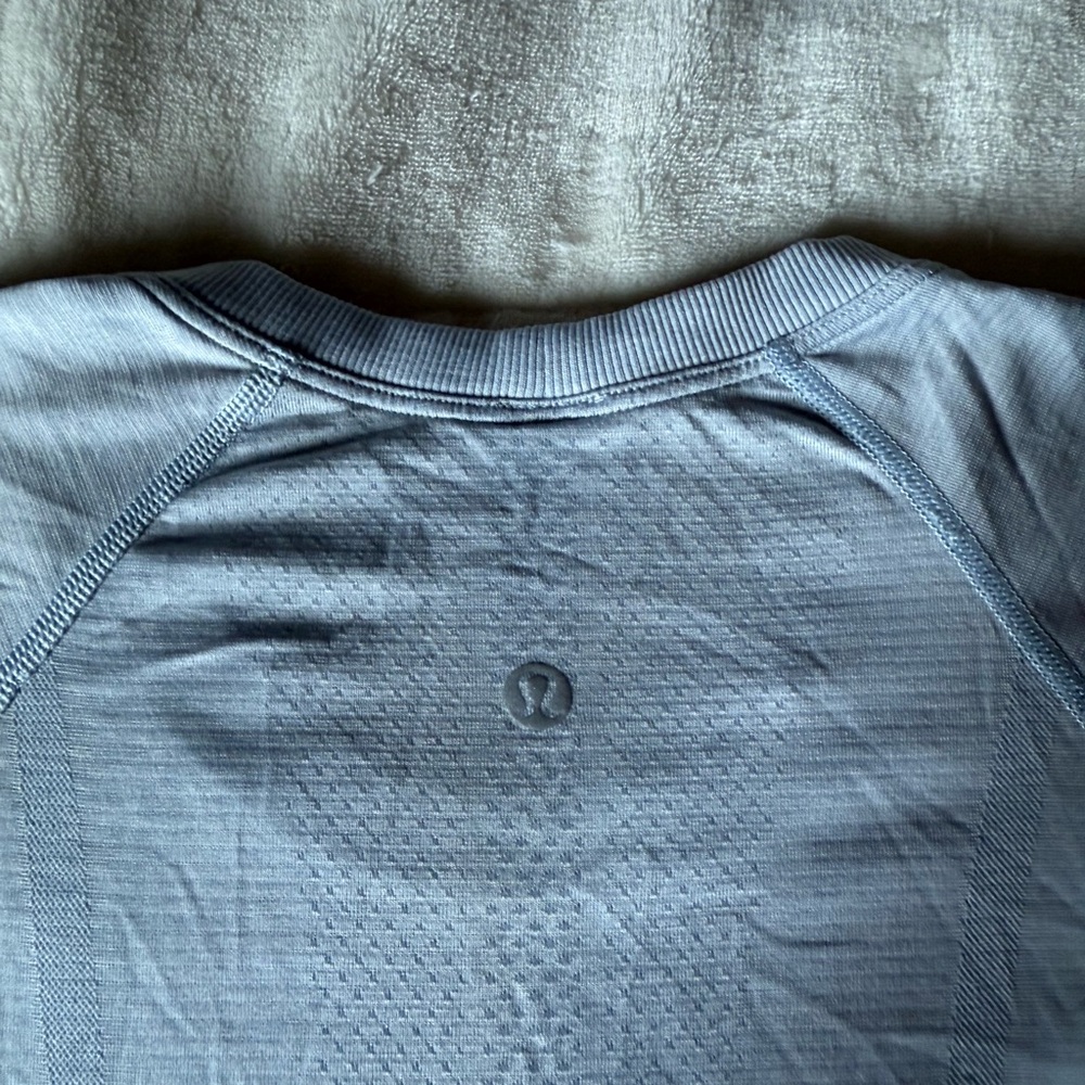 lululemon full length swiftly (lavender dew, size 4)